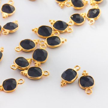 Srebrna zawieszka onyks w okuciu pozłacany AG925 6mm