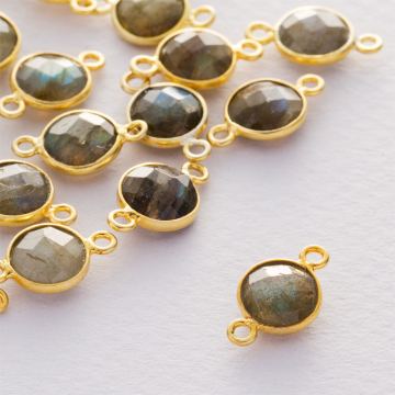 Labradoryt krążek fasetowany łącznik w okuciu pozłacanym AG925  7,5mm
