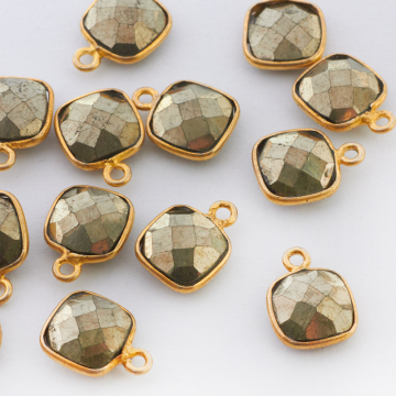 Zawieszka piryt fasetowany w okuciu pozłacanym AG925 8mm