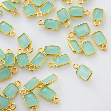 Zawieszka chalcedon zielony fasetowany w okuciu pozłacanym AG925 7x5mm