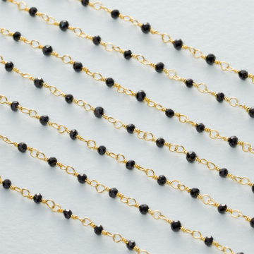 Łańcuch srebrny AG925 pozłacany ze spinelem fasetowanym 2mm