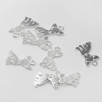 Srebrna zawieszka piesek AG925 16mm