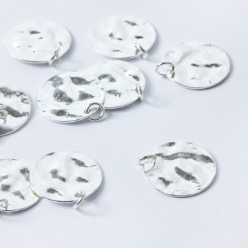 Srebrna zawieszka blaszka pomarszczona AG925 srebrny 17mm