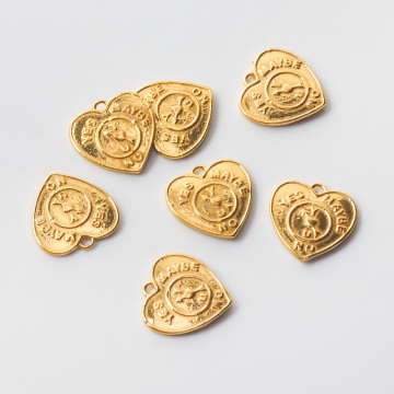 Srebrna zawieszka serce AG925 pozłacana 15mm