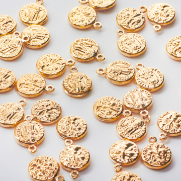 Srebrna zawieszka moneta św. Krzysztof AG925 pozłacana 13mm