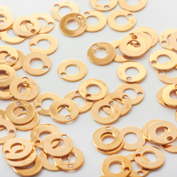 Srebrna zawieszka kółko wycięte AG925 pozłacane 10mm