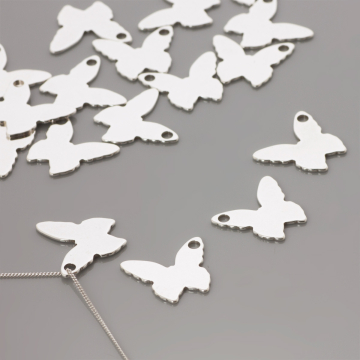 Srebrna celebrytka motylek 15x17mm AG925