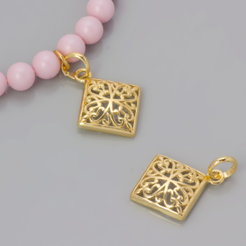 Srebrna zawieszka ażurowa kwadrat AG925 pozłacana 20mm