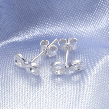 Srebrne kolczyki nieskończoność AG925 9x4mm