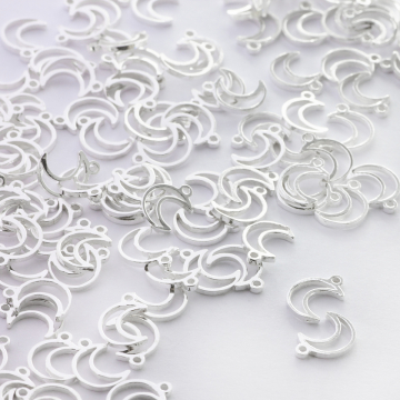 Zawieszka mini księżyc wycięty AG925 9mm