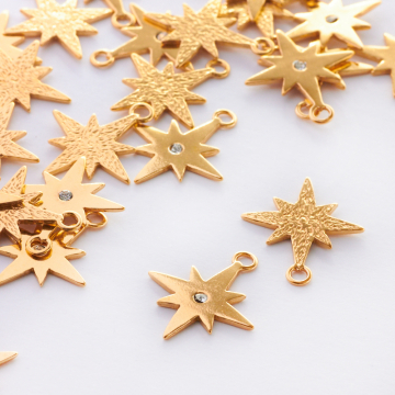 Zawieszka róża wiatrów z cyrkonią AG925 pozłacana 20,5mm