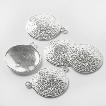 Srebrna zawieszka moneta aztecka wypukła duża AG925 22mm Srebrna zawieszka moneta aztecka wypukła duża AG925 22mm