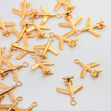 Srebrna zawieszka samolot AG925 pozłacana 19mm