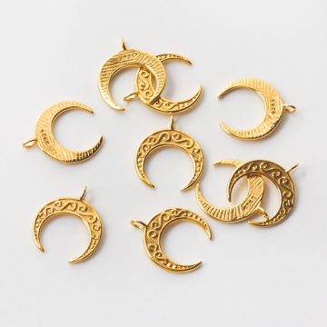 Srebrna zawieszka róg obfitości ze wzorkiem AG925 pozłacany 14,5mm