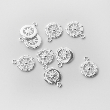 Srebrna zawieszka róża wiatrów w kole AG925 13mm