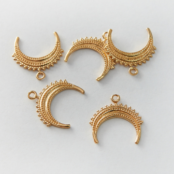 Srebrna zawieszka róg obfitości ozdobny AG925 pozłacana 19mm