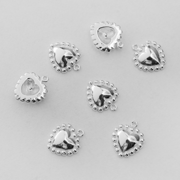 Srebrna zawieszka serce z kuleczkami AG925 10,5mm