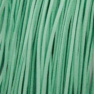 Rzemień zamszowy płaski jasnozielony 2,5x1mm