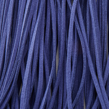 Rzemień zamszowy płaski granatowy 2,5x1mm Rzemień zamszowy płaski granatowy 2,5x1mm