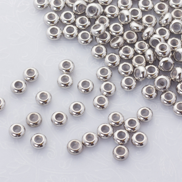 Zapięcie stoper z silikonem ze stali chirurgicznej w kolorze srebrnym 6mm