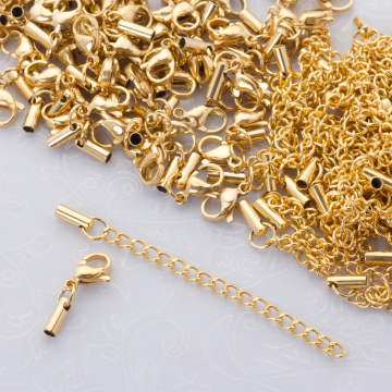 Zapięcia w zestawie ze stali chirurgicznej w kolorze złotym 2mm