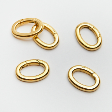 Zapięcie ozdobne owal ze stali szlachetnej w kolorze złotym 13x18mm