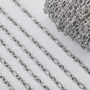 Łańcuch ze stali chirurgicznej mieszane owale w kolorze srebrnym 14x7mm