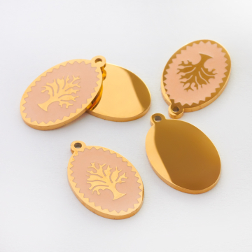 Zawieszka emaliowana owal ze stali chirurgicznej w kolorze złotym drzewo rodziny brzoskwiniowe 17,7mm