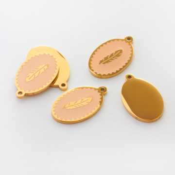 Zawieszka emaliowana owal ze stali chirurgicznej w kolorze złotym piórko brzoskwiniowe 17,7mm