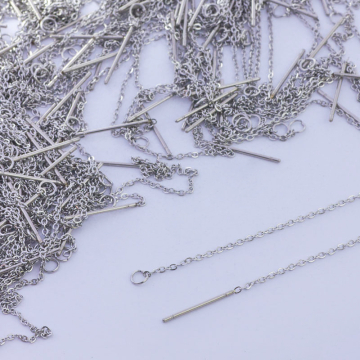 Baza do kolczyków z łańcuszka ze stali chirurgicznej w kolorze srebrnym 10,5cm
