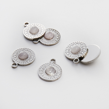 Zawieszka ze stali chirurgicznej kółko z kryształem górskim różowym w kolorze srebrnym 19mm