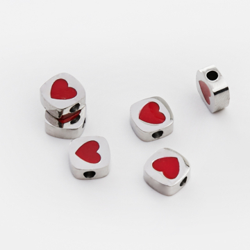 Koralik ze stali chirurgicznej emaliowany czerwone serce w kolorze srebrnym 8x8mm