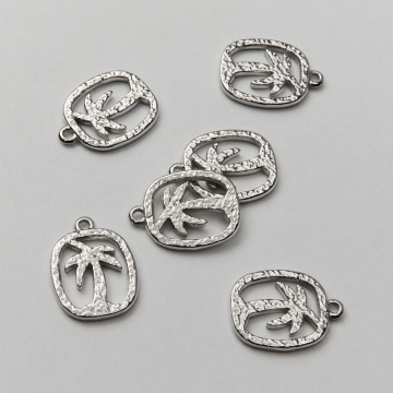 Zawieszka ze stali chirurgicznej palma w kolorze srebrnym 19mm