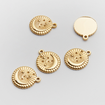 Zawieszka ze stali chirurgicznej kółko z księżycem w kolorze złotym 18mm PVD