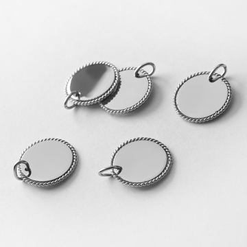 Zawieszka ze stali chirurgicznej kółko ze skręcanym rantem w kolorze srebrnym 18mm