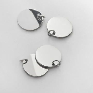 Zawieszka ze stali chirurgicznej kółko gładkie w kolorze srebrnym 15mm