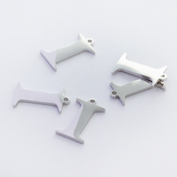 Zawieszka ze stali szlachetnej literka I w kolorze srebrnym 14,1mm