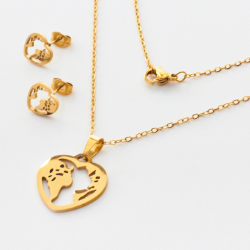 Komplet biżuterii ze stali chirurgicznej z kolczykami kula ziemska w serduszku w kolorze złotym 45cm