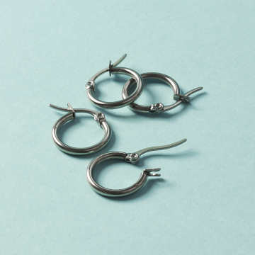 Kolczyki koła ze stali chirurgicznej w kolorze srebrnym 14,5mm