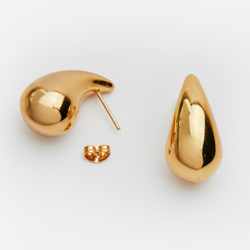 Kolczyki łezki ze stali chirurgicznej w kolorze złotym 26mm