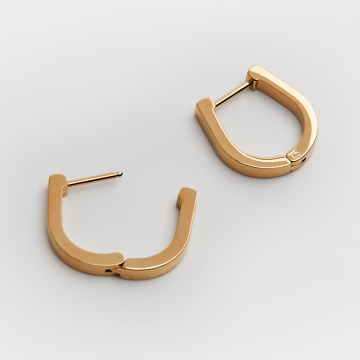 Kolczyki kajdanki ze stali chirurgicznej podkowy w kolorze złotym 17mm