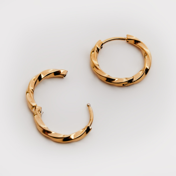 Kolczyki koła skręcane ze stali szlachetnej w kolorze złotym 17mm