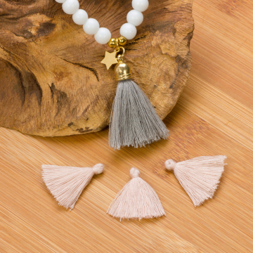 Chwost beżowy 25mm Chwost beżowy 25mm