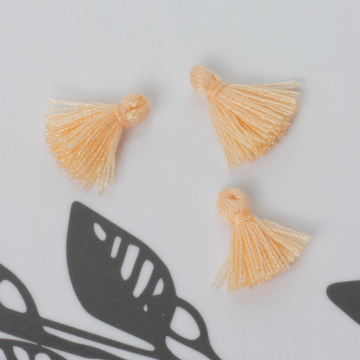 Mini chwost bawełniany brzoskwiniowy 10-15mm Mini chwost bawełniany brzoskwiniowy 10-15mm