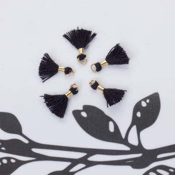 Mini chwosty w złotym okuciu czarny 11mm Mini chwosty w złotym okuciu czarny 11mm