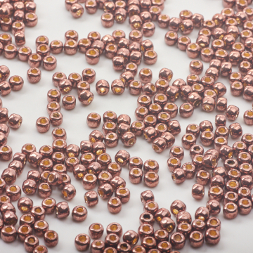 TOHO Round 6/0  PermaFinish - Galvanized Mauve