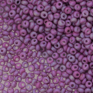 Koraliki TOHO Magatama 3mm Opaque-Rainbow-Frosted Blackberry