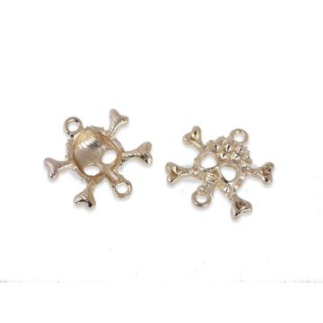 Zawieszka czacha koloru złotego 20x20mm