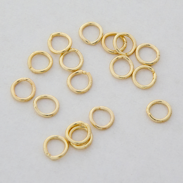 Kółeczka zamknięte z mosiądzu w kolorze złotym 5x0.7mm