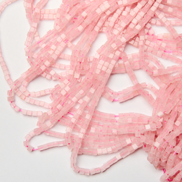 Kryształ górski różowy kostka gładka 3x3mm